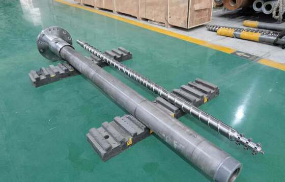 단일 나사 추출기 20mm-200mm 나사 직경 HV900-1100 나사 경과 및 질소 표면 처리